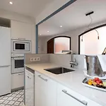 Cliper By Escampa شقة *