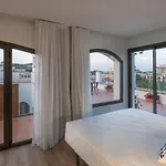 Cliper By Escampa شقة