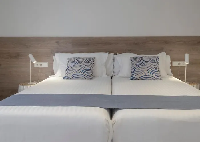 Cliper By Escampa Castell-Platja d'Aro